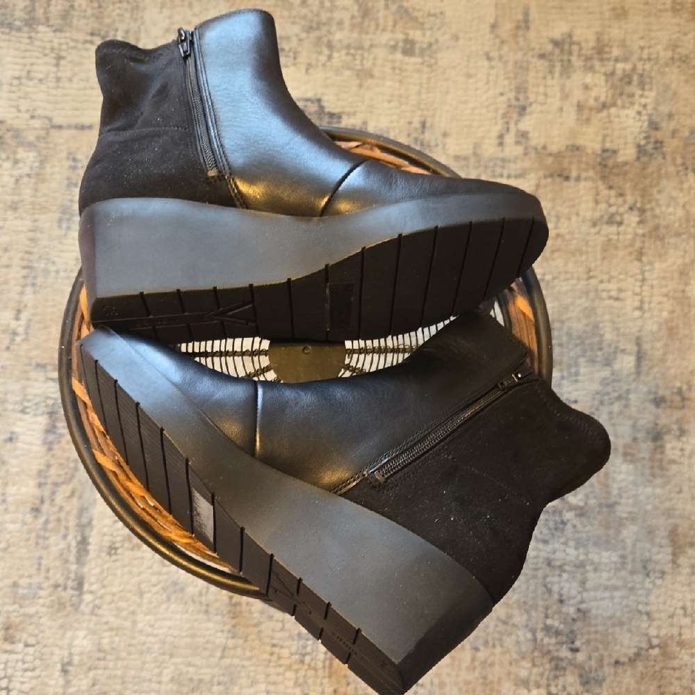 Vionic Black Leather & Suede Wedge Ankle Booties - Picture 5 of 7